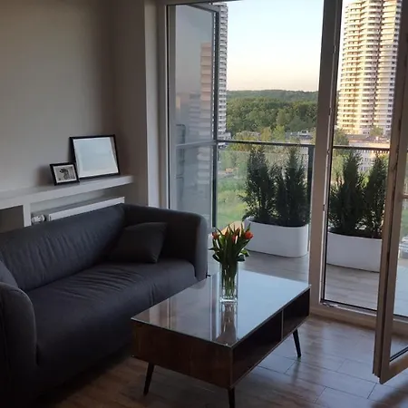 Apartament Wsrod 1000Cy Swiatel - Z Parkingiem W Hali Garazowej- Duzy Balkon Z Lezakami - Piekny Widok Noca Na Panorame Tysiaclecia Katovice Exteriér fotografie