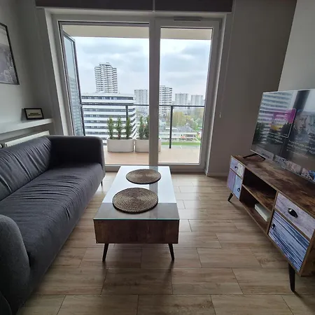 Apartament Wsrod 1000Cy Swiatel - Z Parkingiem W Hali Garazowej- Duzy Balkon Z Lezakami - Piekny Widok Noca Na Panorame Tysiaclecia Katovice Exteriér fotografie