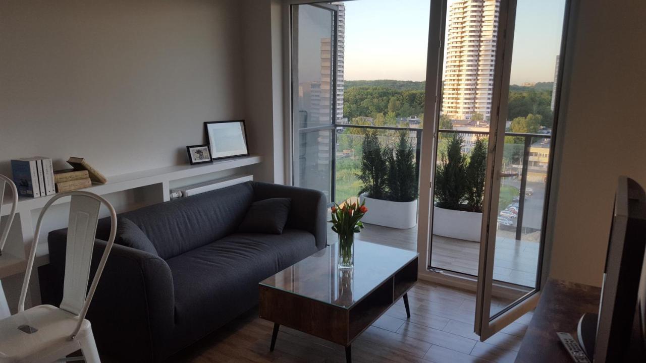 Apartment Wsrod 1000cy Swiatel - Z Parkingiem W Hali Garazowej- Duzy Balkon Z Lezakami - Piekny Widok Noca Na Panorame Tysiaclecia