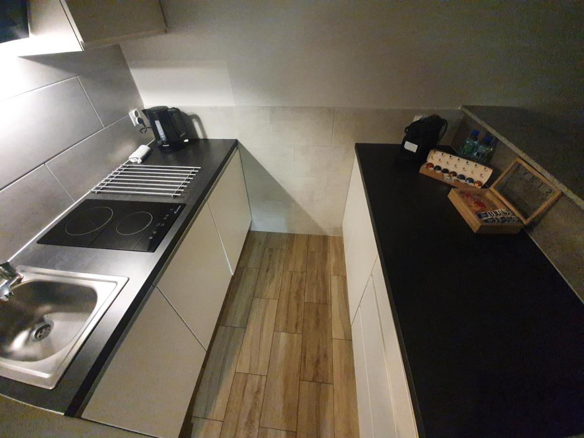 Apartmán Wsrod 1000cy Swiatel - Z Parkingiem W Hali Garazowej- Duzy Balkon Z Lezakami - Piekny Widok Noca Na Panorame Tysiaclecia
