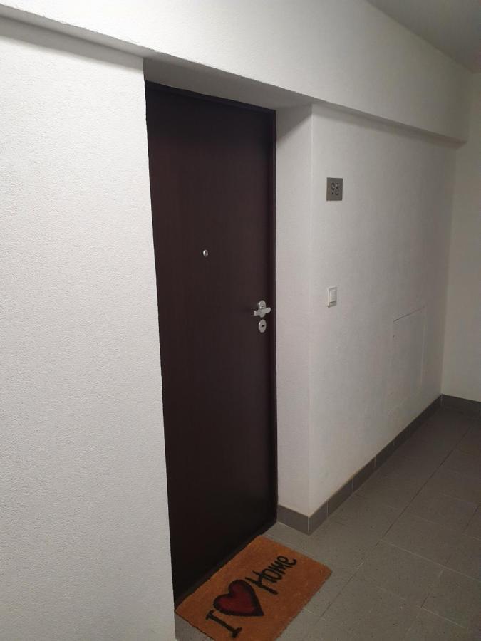 Apartmán Wsrod 1000cy Swiatel - Z Parkingiem W Hali Garazowej- Duzy Balkon Z Lezakami - Piekny Widok Noca Na Panorame Tysiaclecia