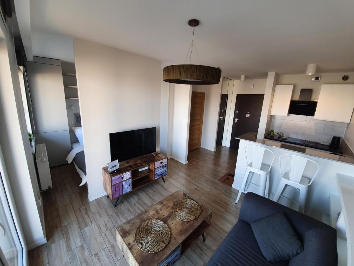 Apartmán Wsrod 1000cy Swiatel - Z Parkingiem W Hali Garazowej- Duzy Balkon Z Lezakami - Piekny Widok Noca Na Panorame Tysiaclecia *